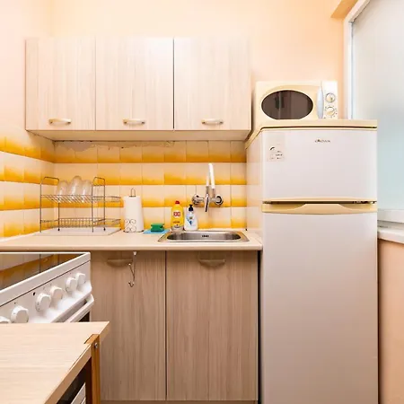 1-bedroom Flat With Balcony In By Flat Mаnager