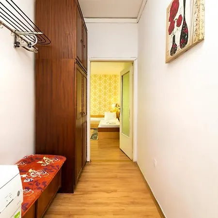 1-bedroom Flat With Balcony In By Flat Mаnager شقة *