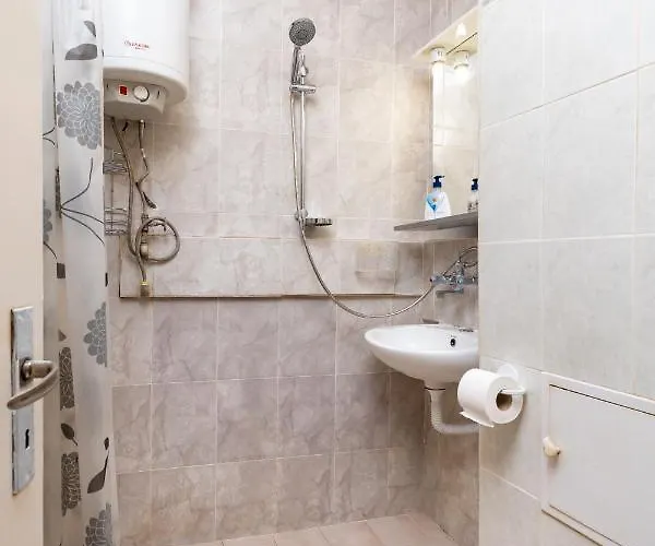 1-bedroom Flat With Balcony In By Flat Mаnager