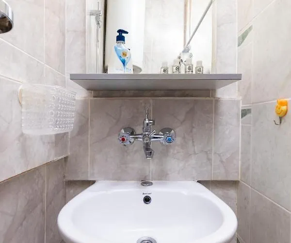 1-bedroom Flat With Balcony In By Flat Mаnager